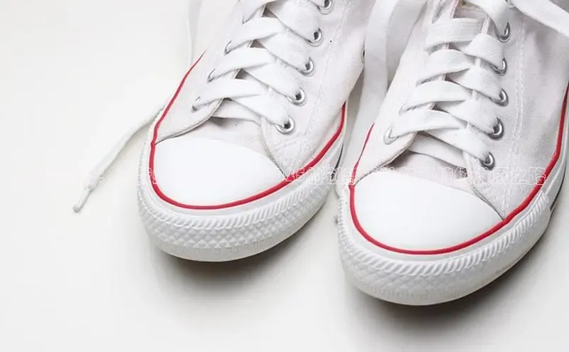 未来趋势：大黄蜂儿童运动鞋2025的创新设计与可持续发展之路